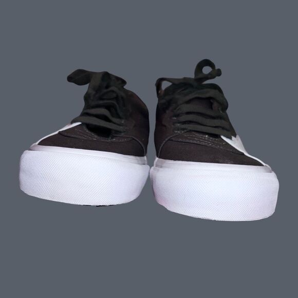 NWOB Vans Style 205 Dipped Trainer Sneakers Olive/True White Size 10.5 - Picture 7 of 10